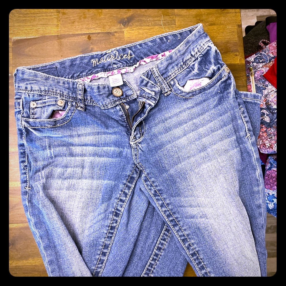 Low rise jeans